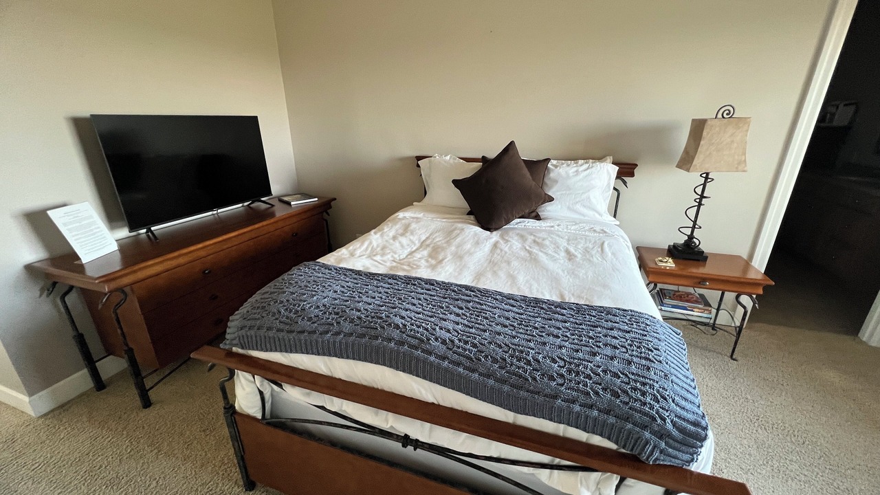 Photo of Bedroom in Selah