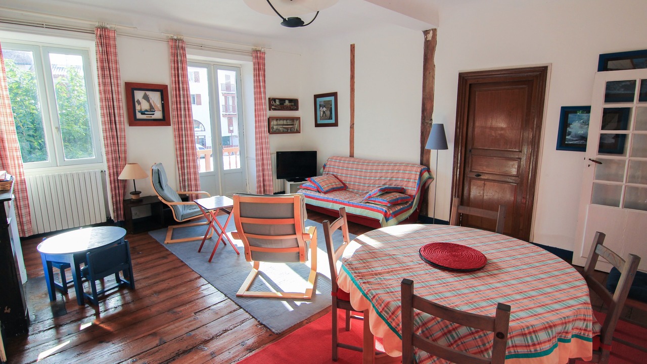 Photo of Livingroom in Ciboure