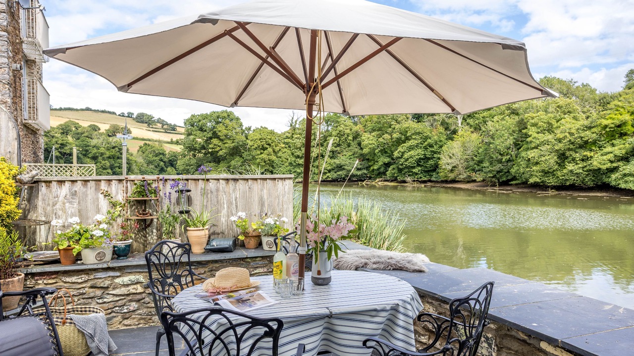 Photo of Outdoor in Tuckenhay