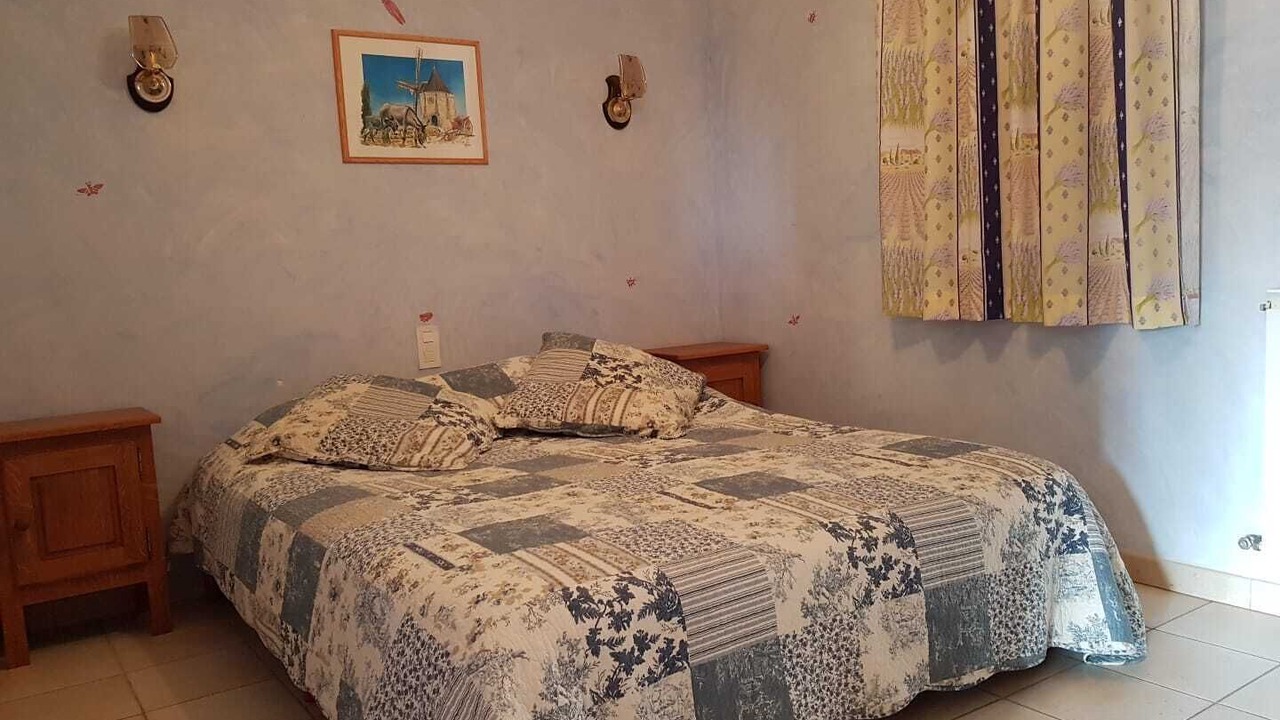 Photo of Bedroom in Malaucene