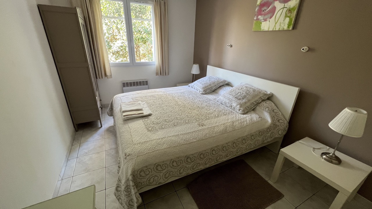 Photo of Bedroom in Tarascon