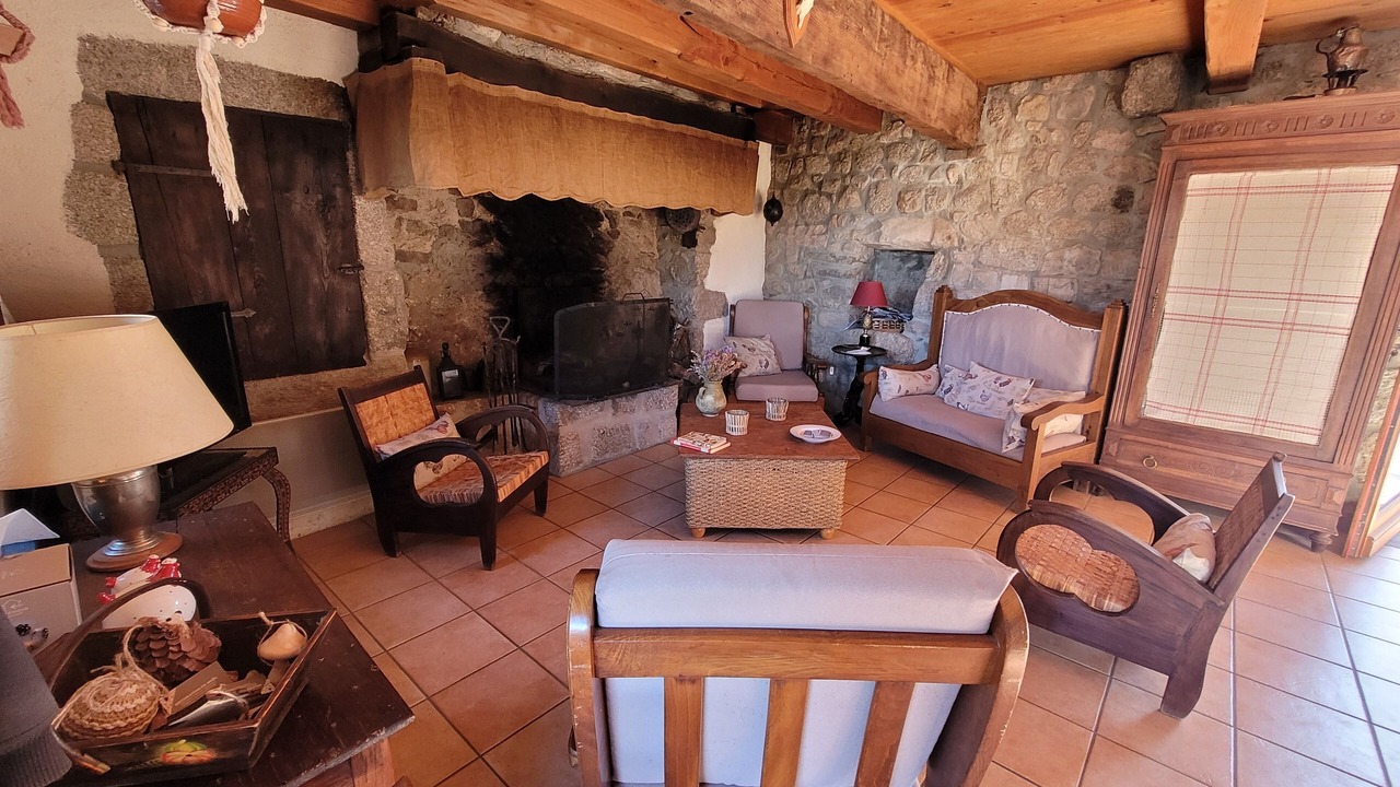 Photo of Livingroom in Golinhac
