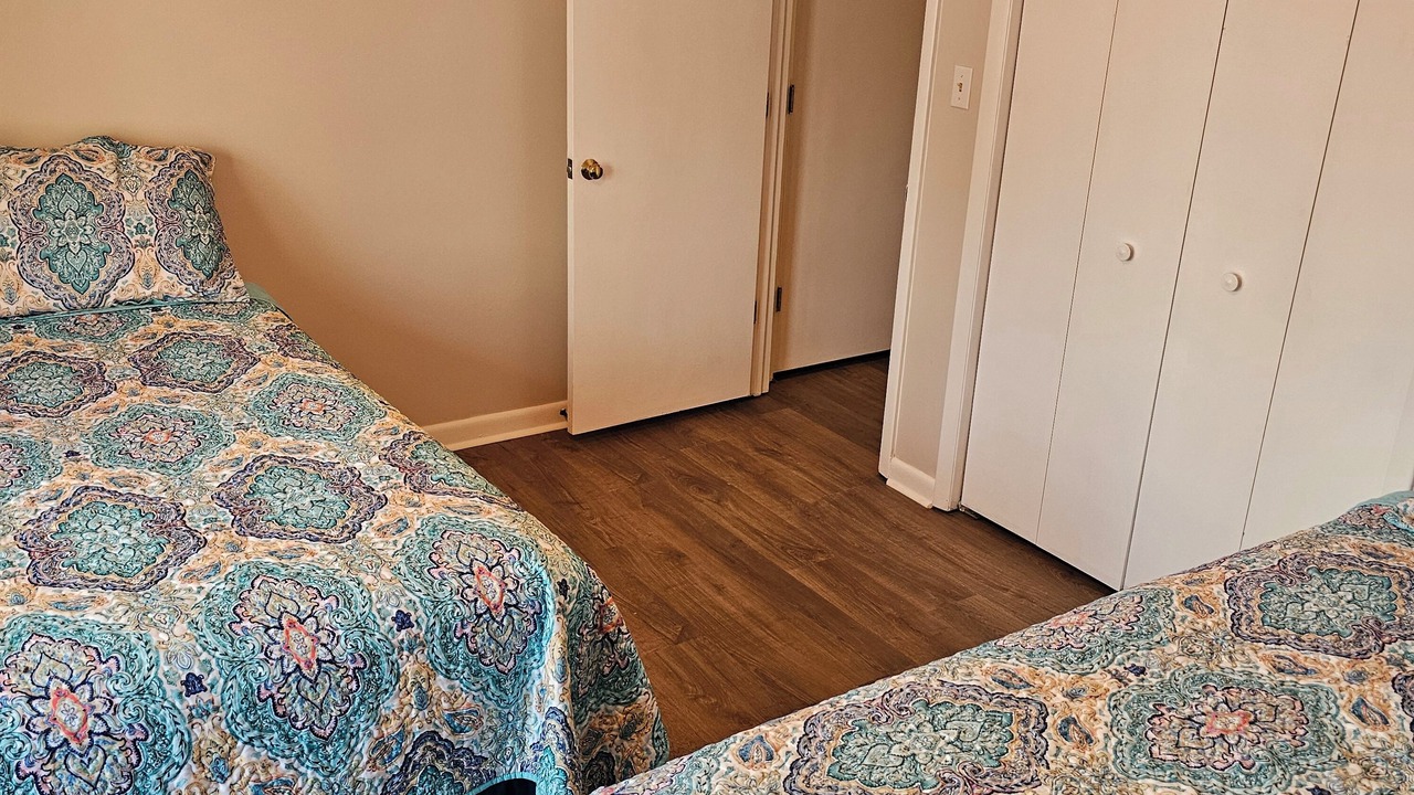 Photo of Others in Seneca