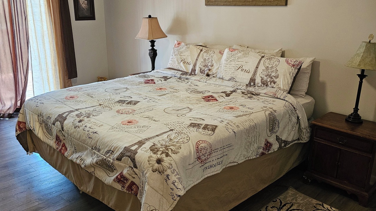 Photo of Others in Seneca