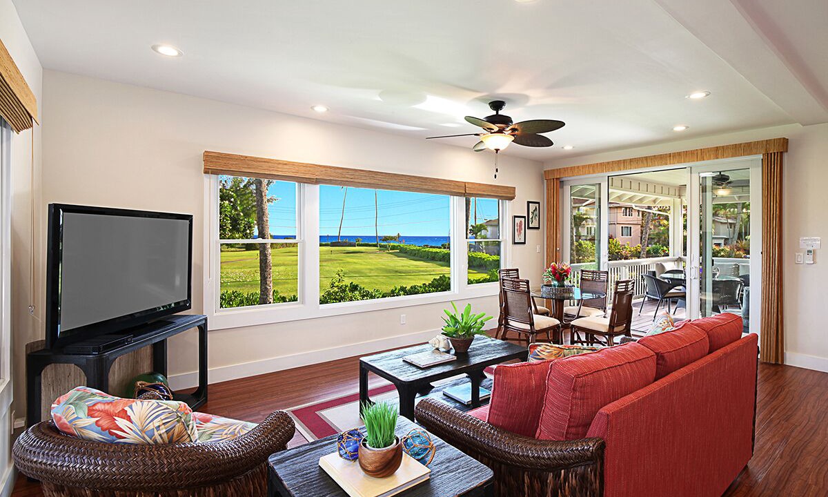 Photo of Bedroom in Poipu