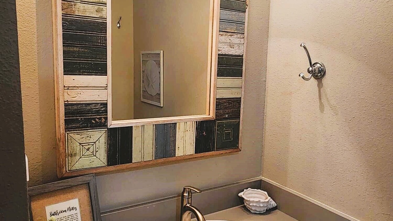 Photo of Bathroom in Galveston