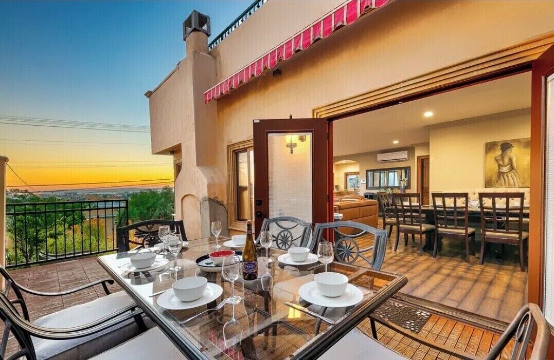 Photo of Outdoor in Mission Hills