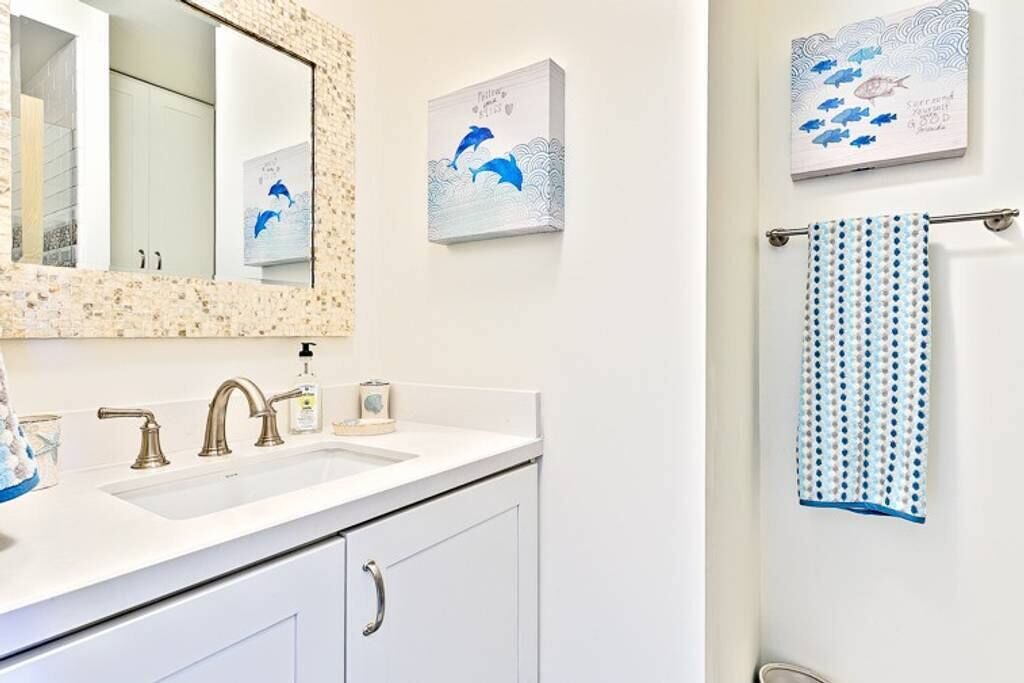 Photo of Bathroom in Huntington Beach