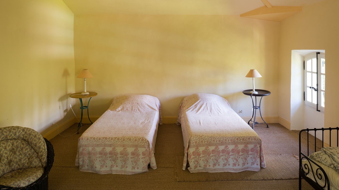 Photo of Bedroom in Camaret-sur-Aigues