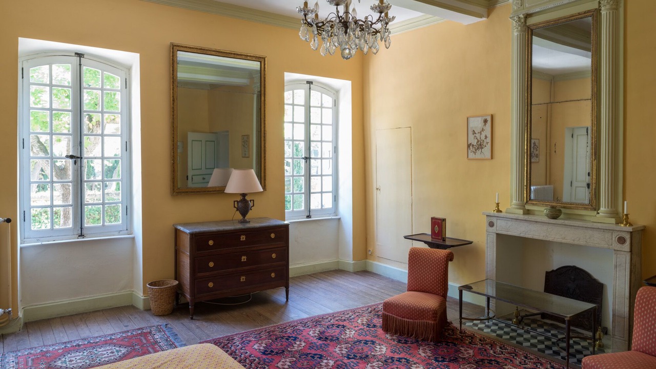 Photo of Bedroom in Camaret-sur-Aigues