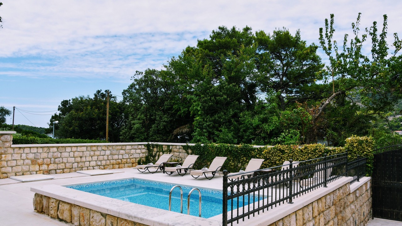 Photo of Outdoor in Babin Kuk