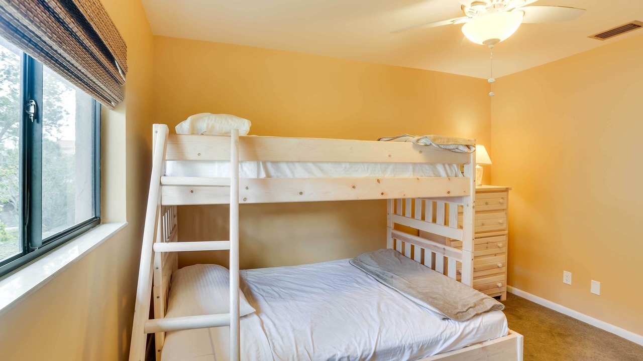Photo of Bedroom in Caloosahatchee