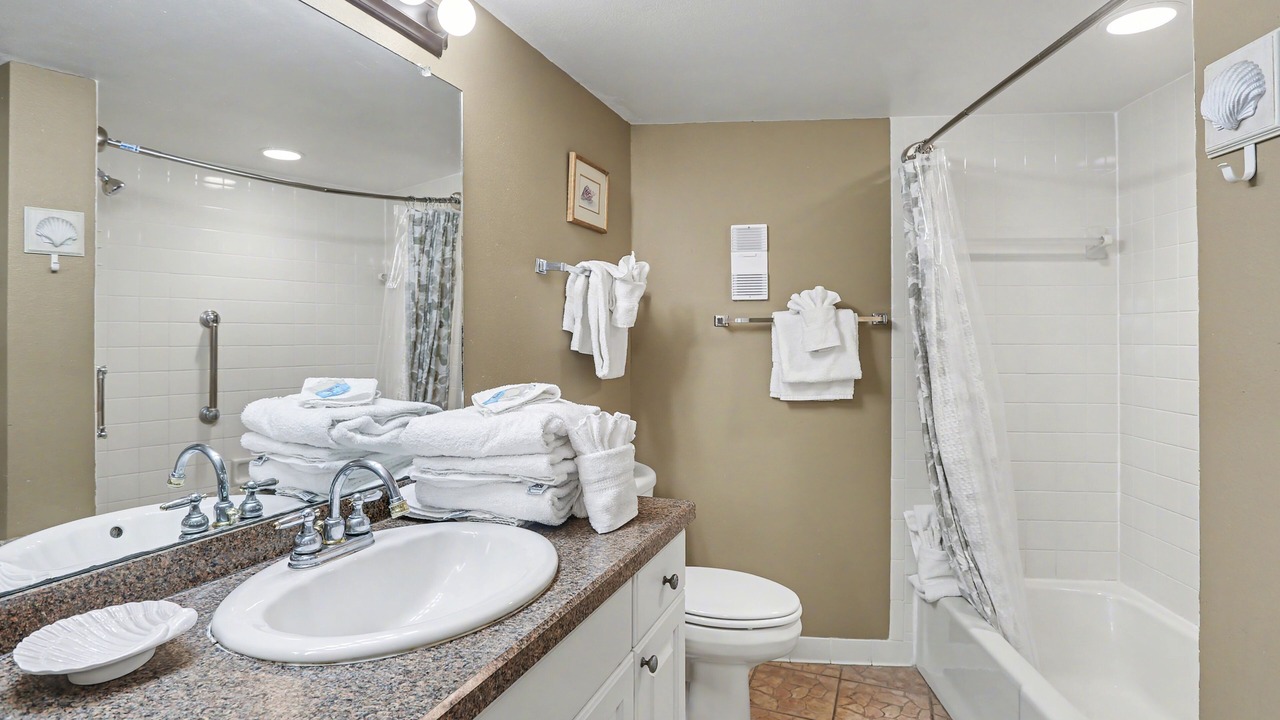 Photo of Bathroom in Sunset Beach