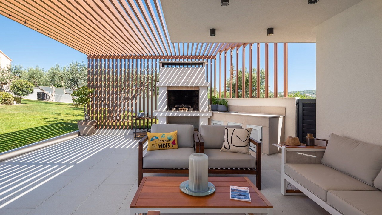 Photo of Patio Balcony in Primosten Burnji