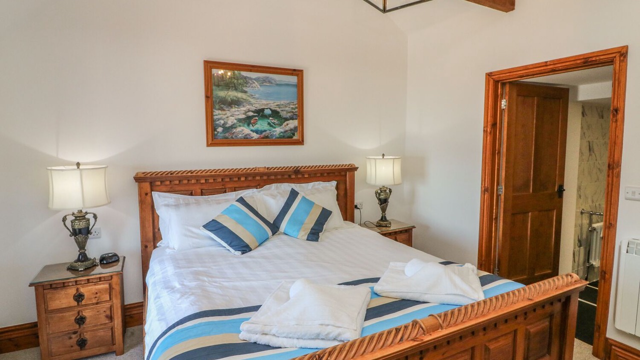 Photo of Bedroom in Lynton