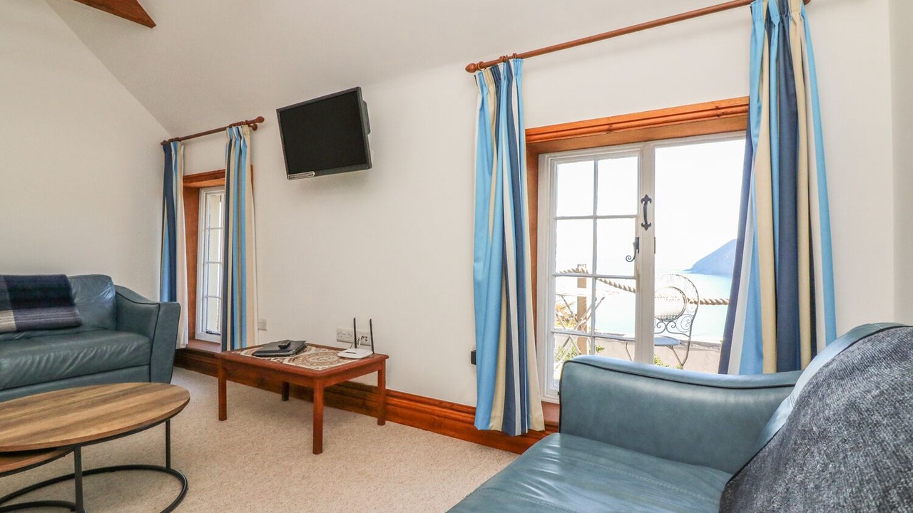 Photo of Livingroom in Lynton