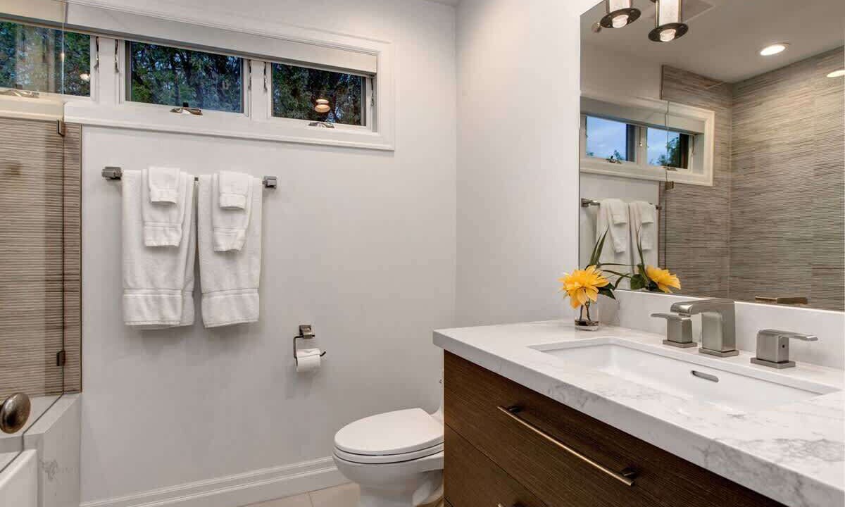 Photo of Bathroom in North Park City