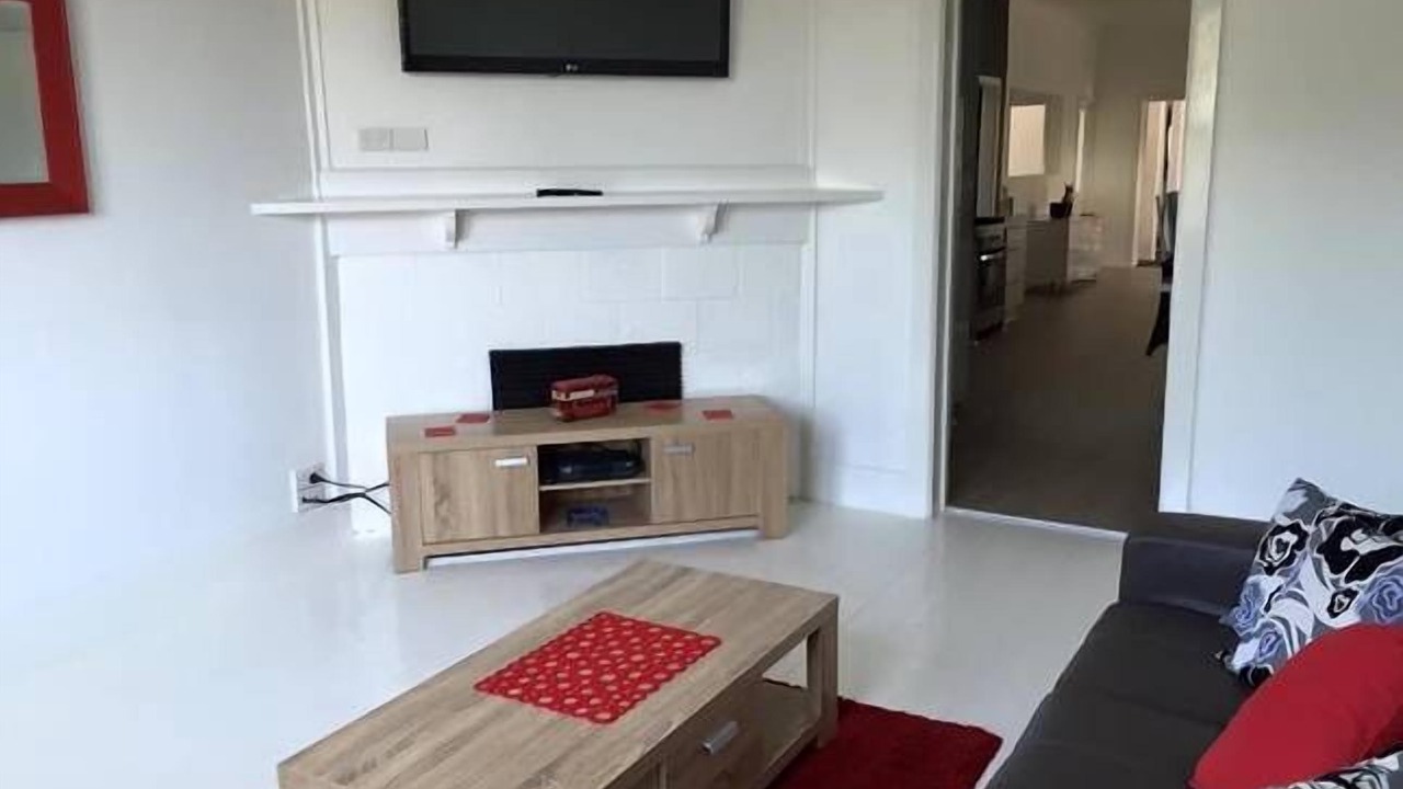 Photo of Livingroom in Yarrawonga