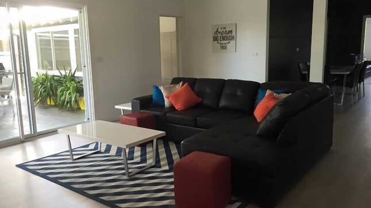 Photo of Livingroom in Yarrawonga