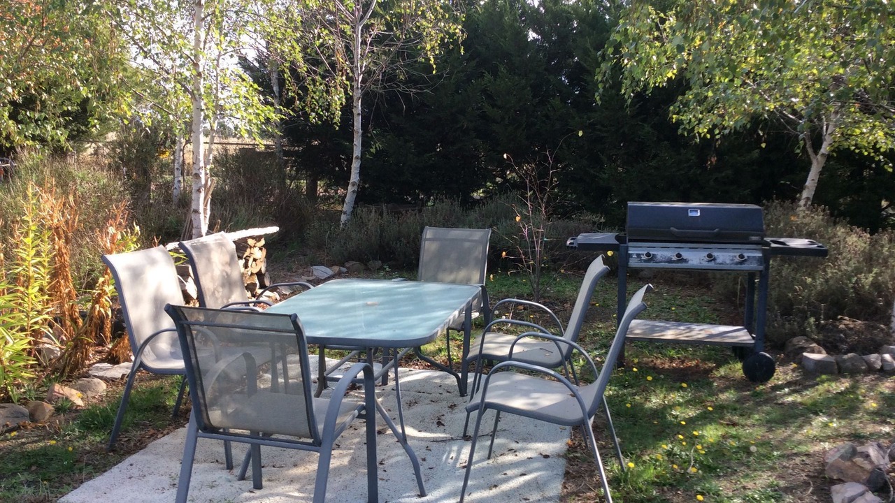 Photo of Outdoor in Limonite