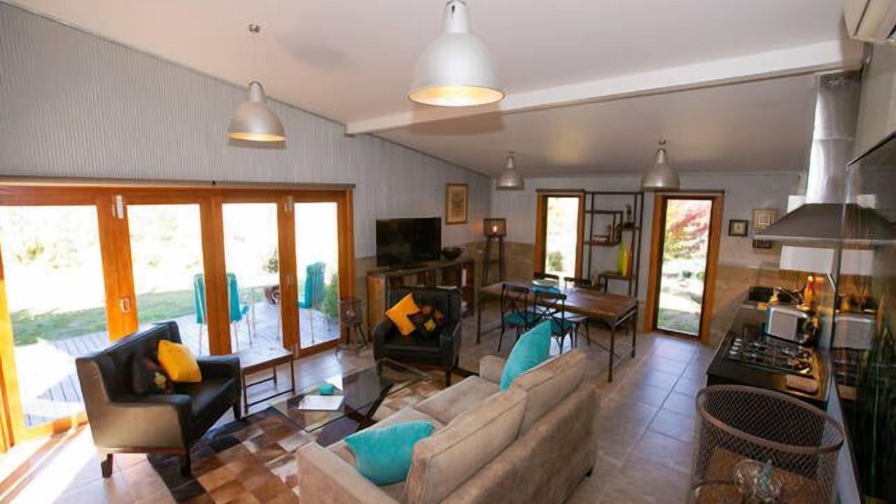 Photo of Livingroom in Dixons Creek