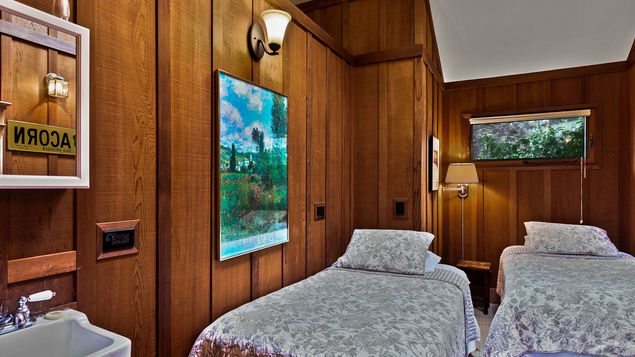 Photo of Others in Carmel