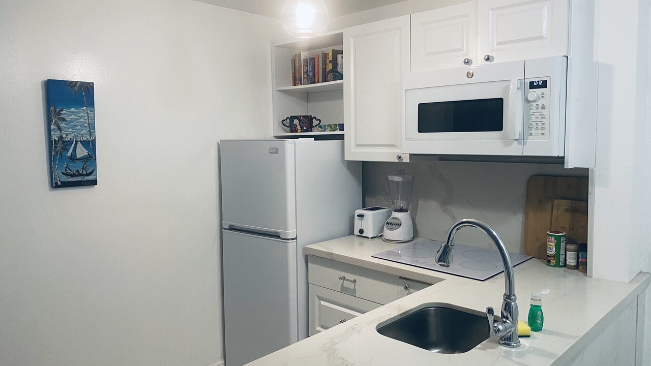 Photo of Kitchen in Flamingo/Lummus