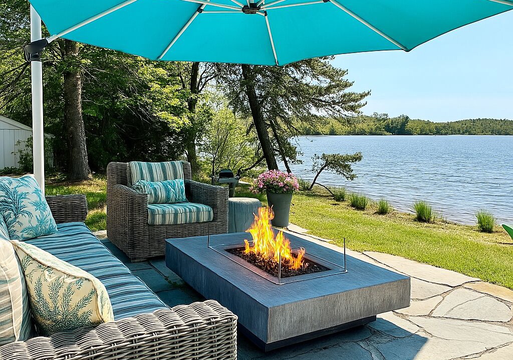 Photo of Patio Balcony in Northwest Harwich