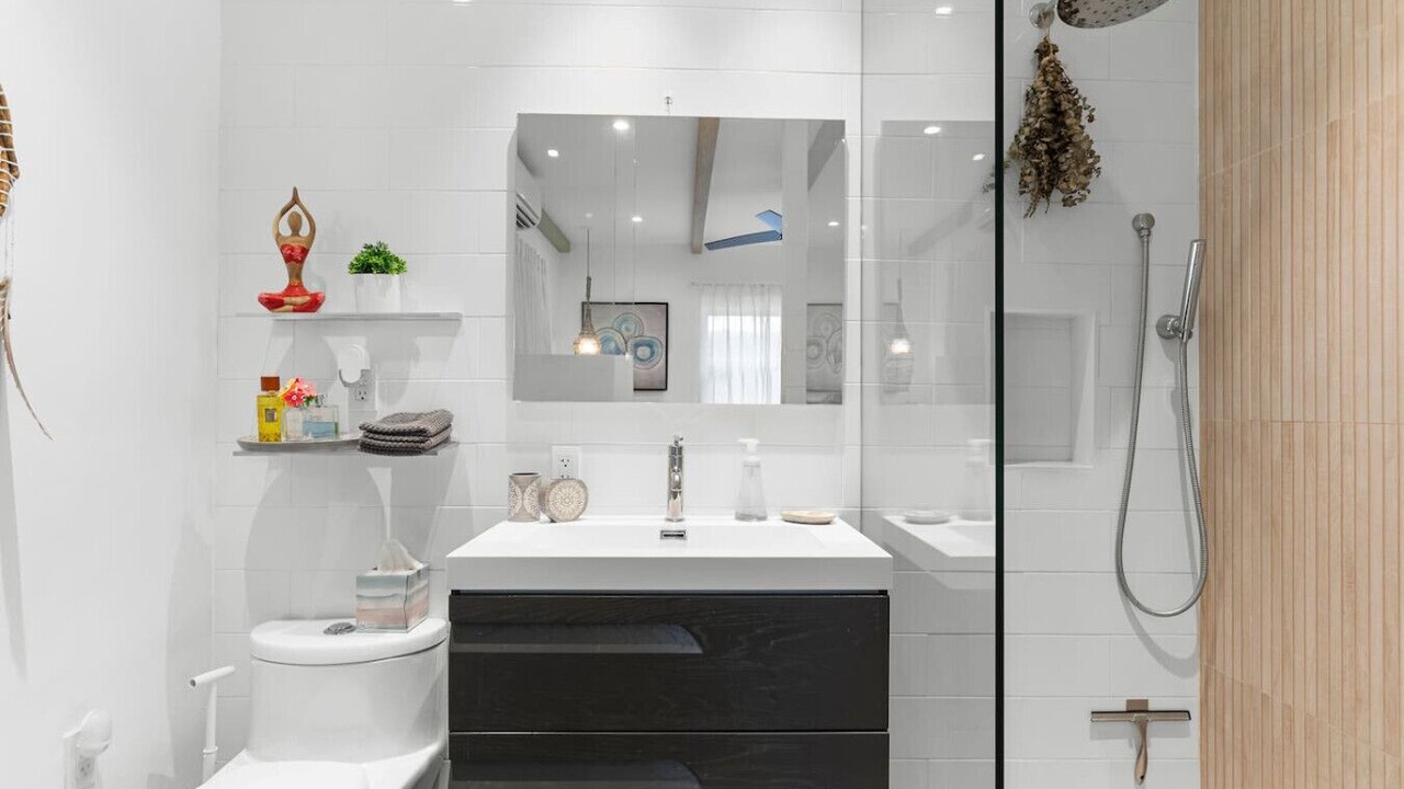 Photo of Bathroom in North Beach