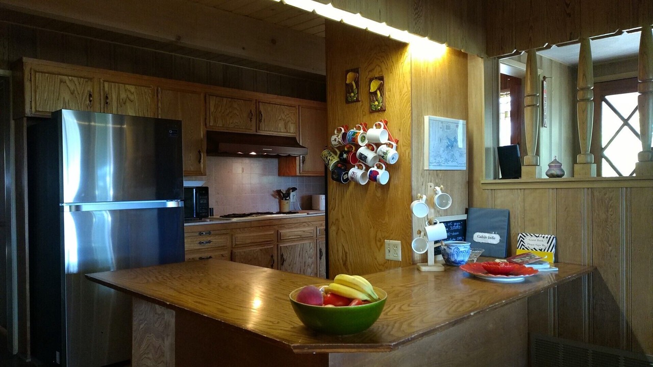 Photo of Bedroom in Lake Arrowhead