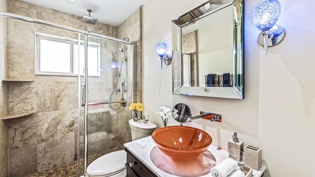 Photo of Bathroom in Central Corals