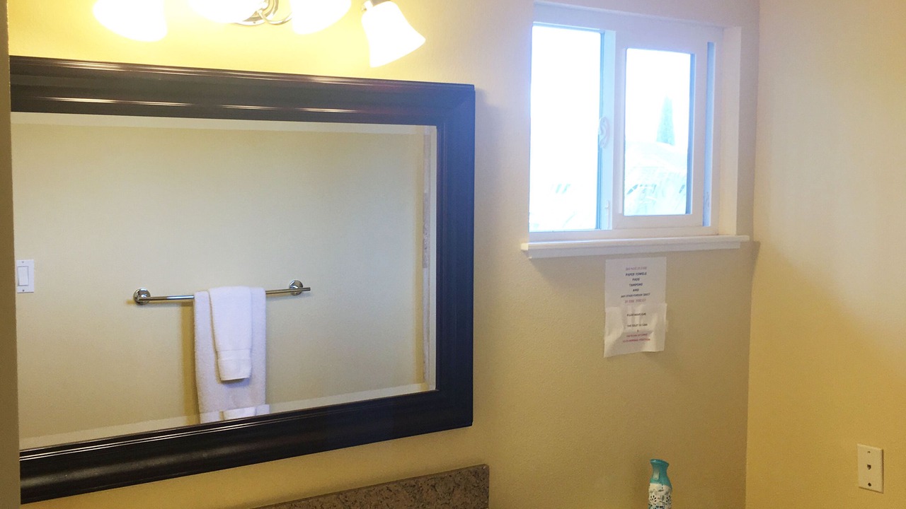 Photo of Bathroom in Makakilo City