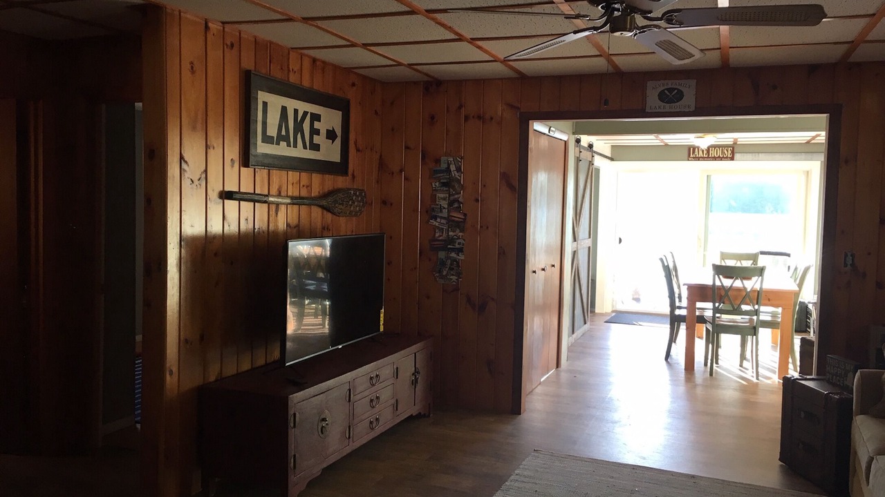 Photo of Livingroom in Wakefield