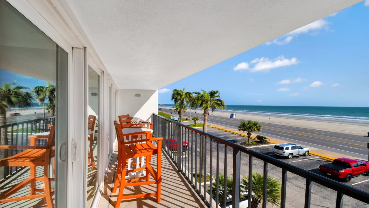 Photo of Patio Balcony in Galveston