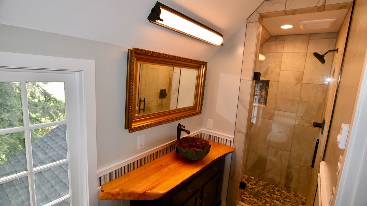 Photo of Bathroom in Lopez Island