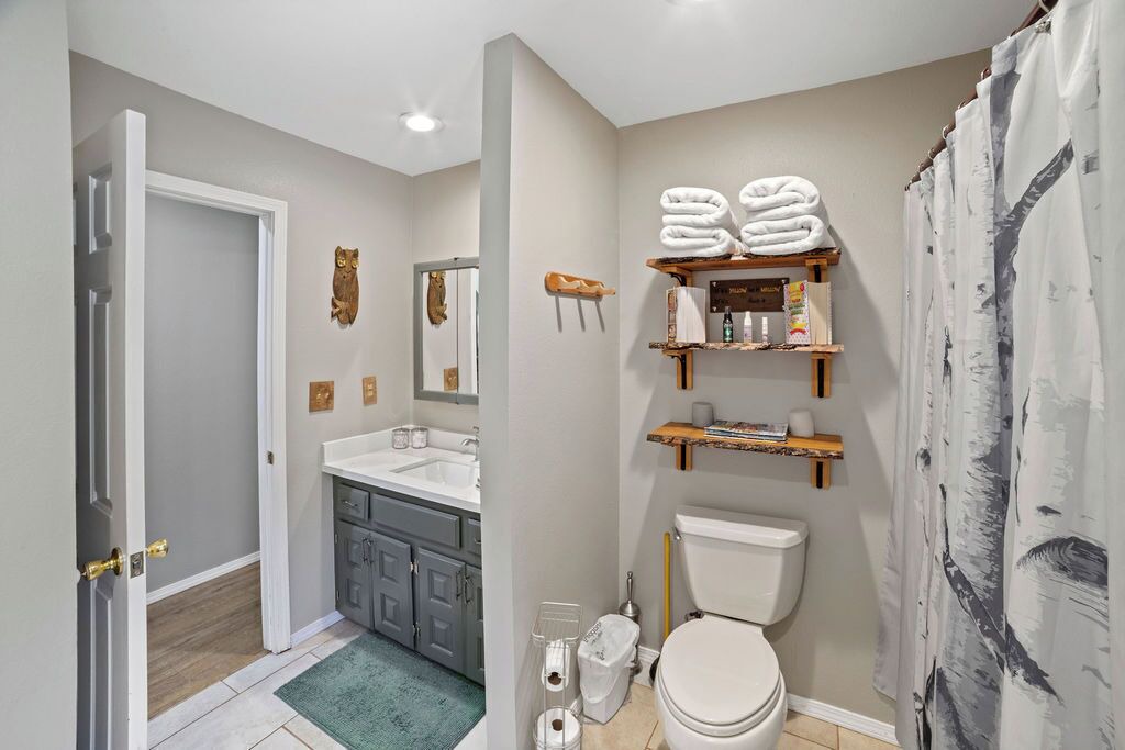 Photo of Bathroom in Parks