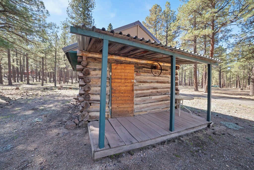 Photo of Bedroom in Parks