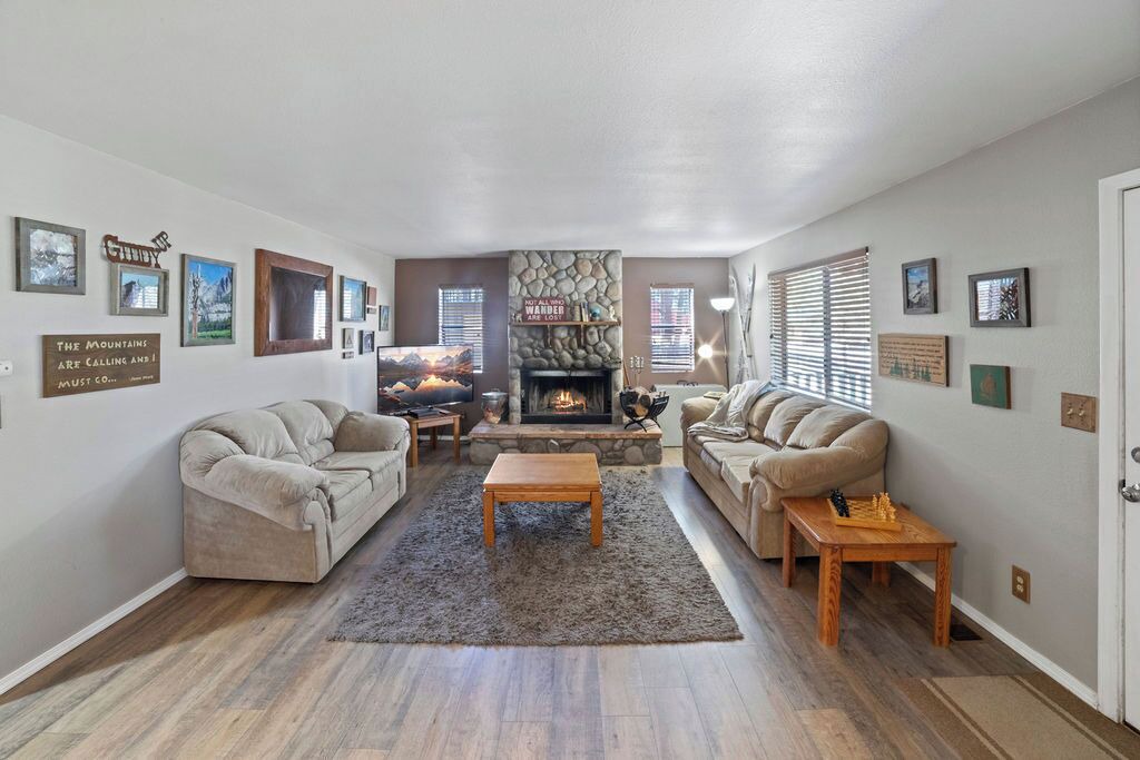 Photo of Livingroom in Parks