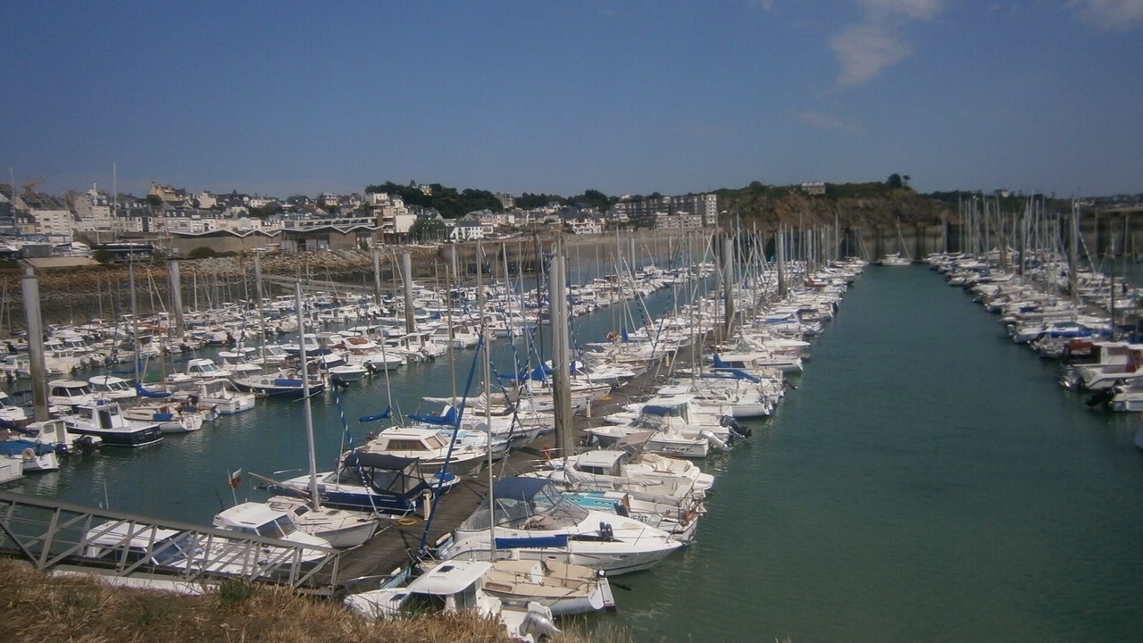 Photo of Others in Saint-Martin de Brehal