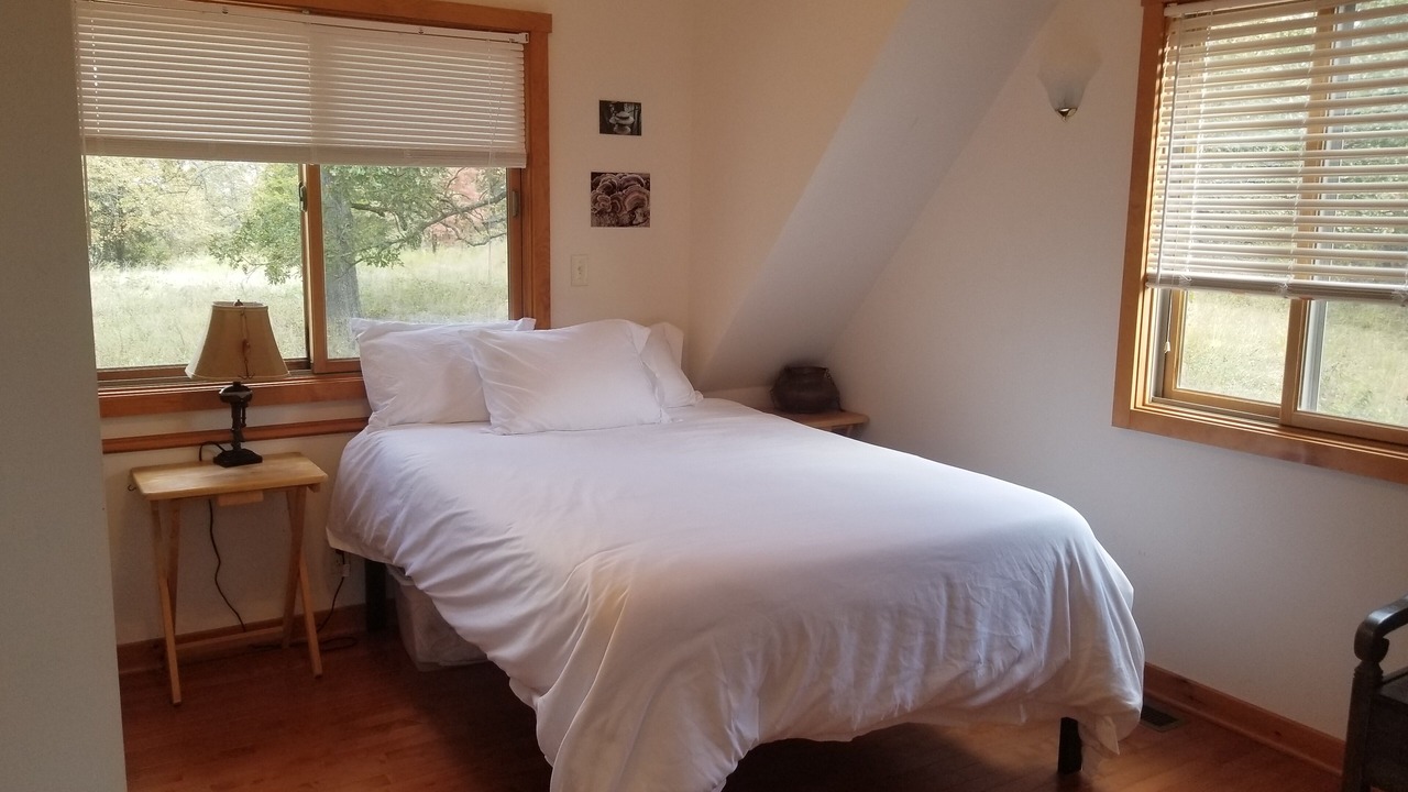 Photo of Bedroom in Tecumseh