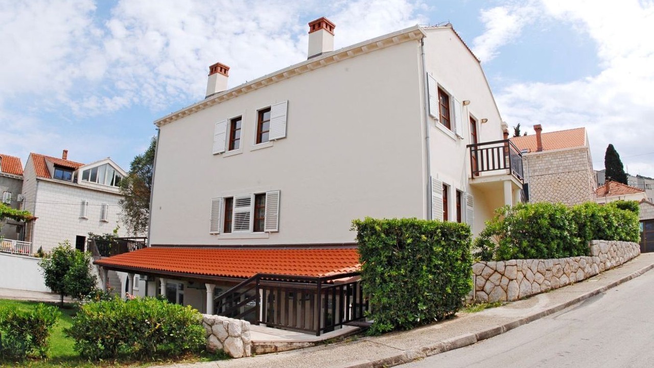 Photo of Outdoor in Lapad