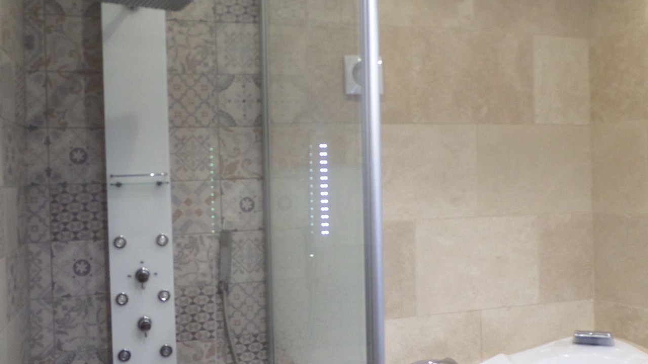 Photo of Bathroom in Venejan