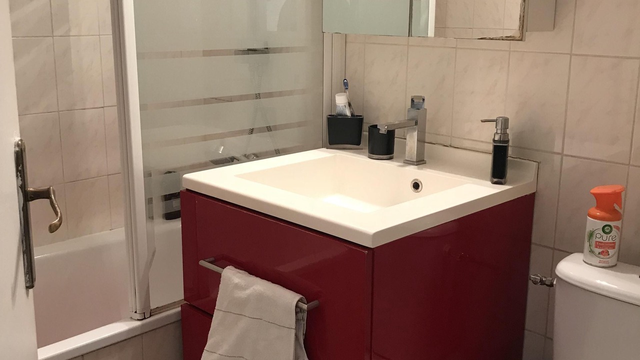 Photo of Bathroom in Arts-et-Metiers