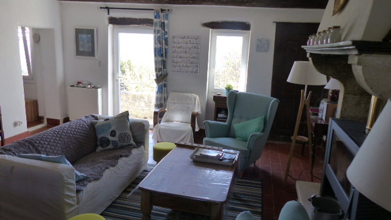 Photo of Livingroom in Saint-Marcel-d'Aredeche