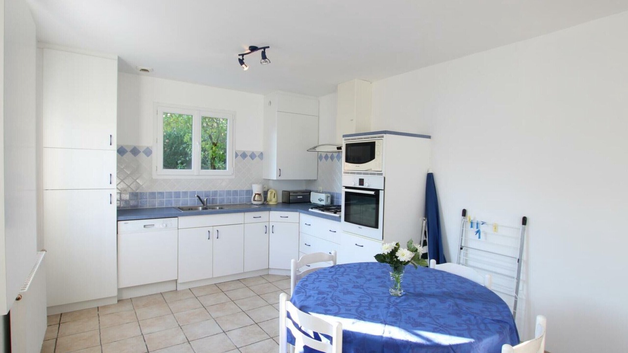 Photo of Kitchen in Saint-Pair-sur-Mer