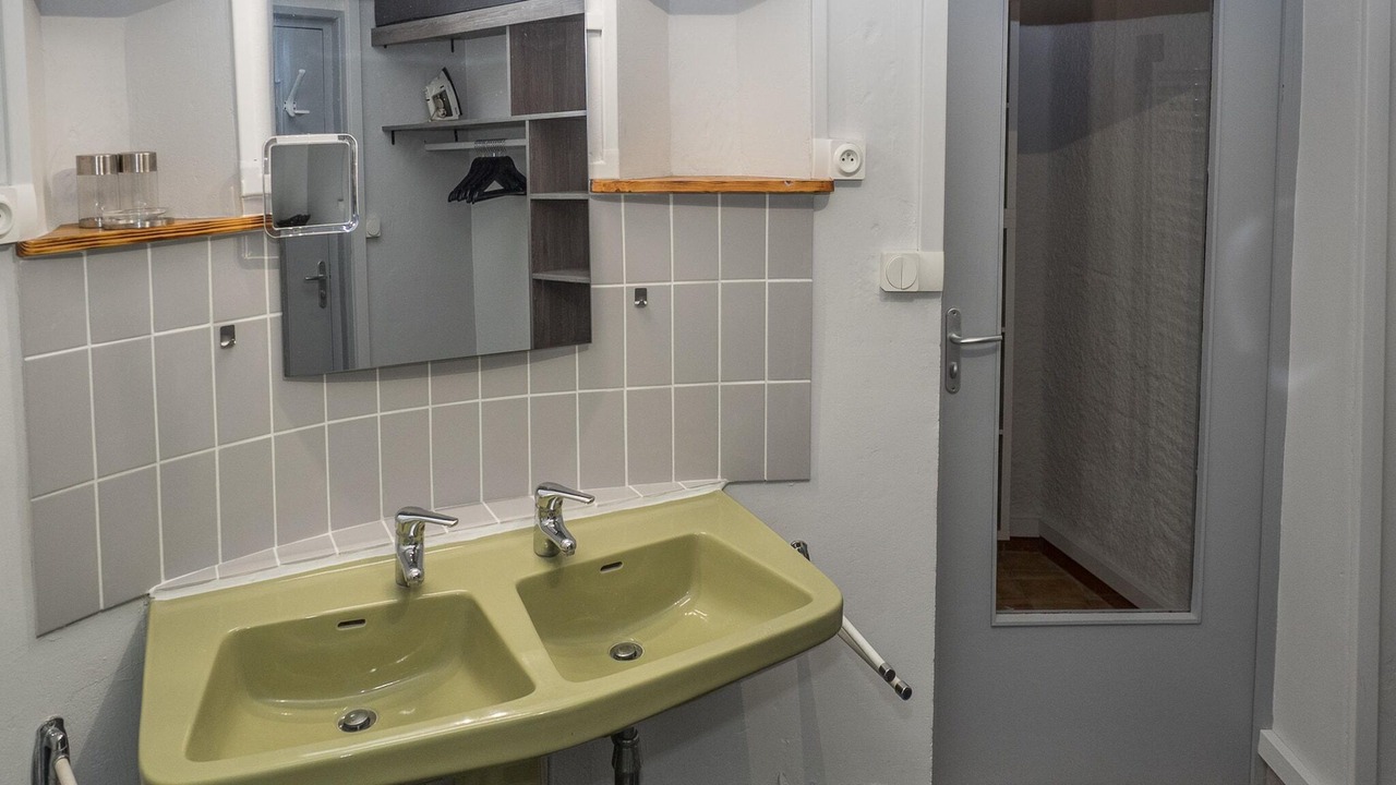 Photo of Bathroom in Uzer