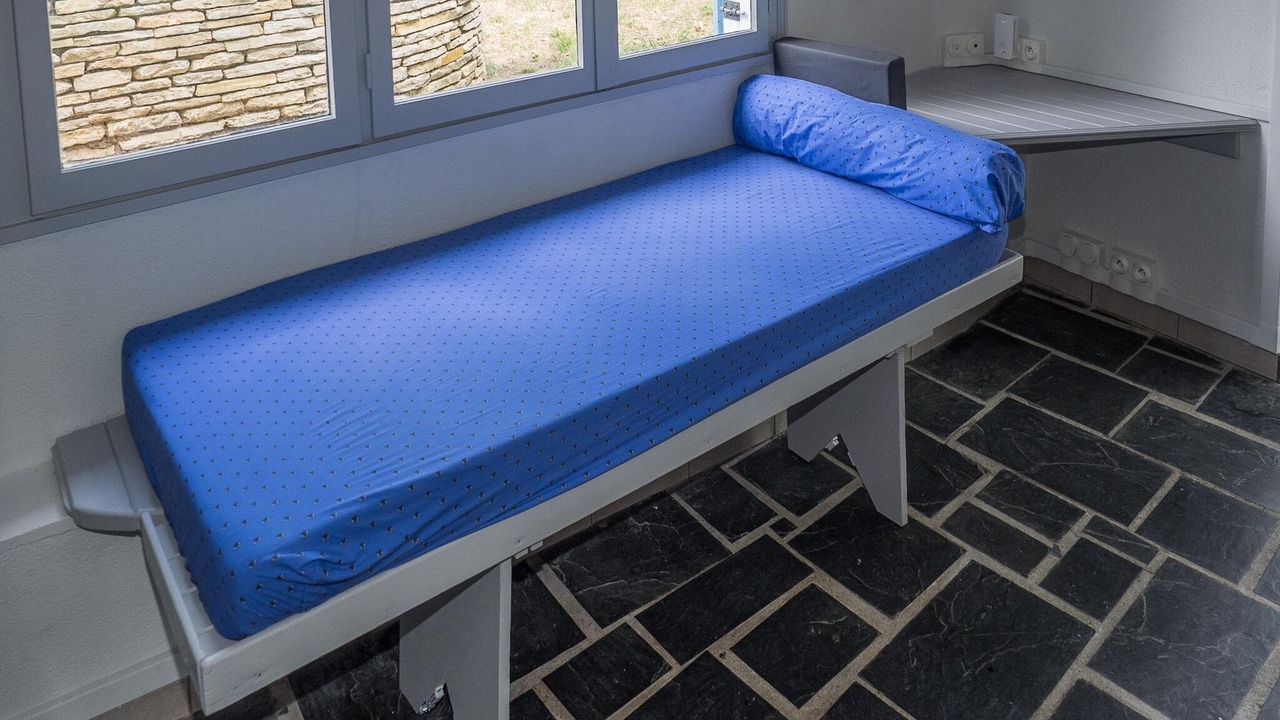 Photo of Others in Uzer