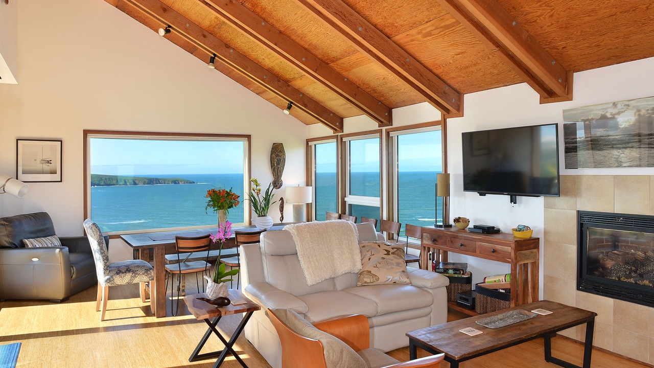 Photo of Bedroom in Dillon Beach