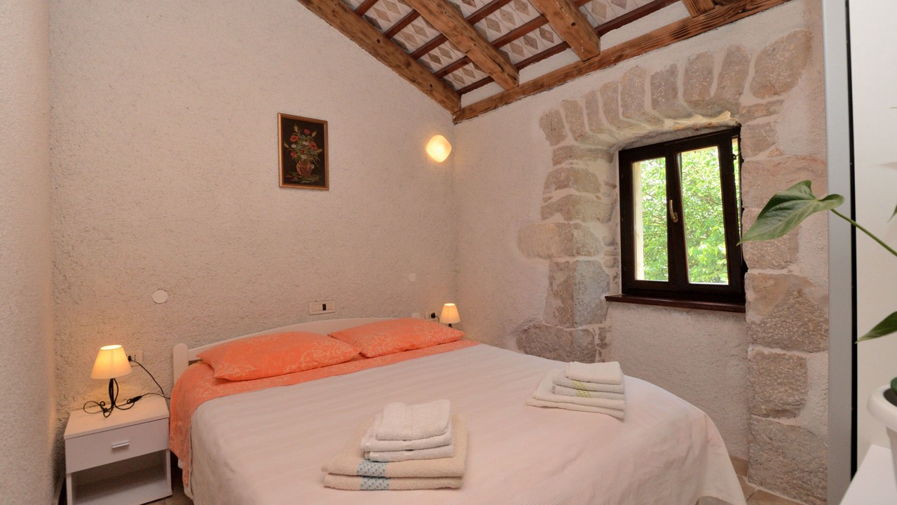 Photo of Bedroom in Sveta Jelena
