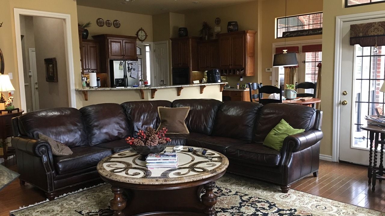 Photo of Livingroom in Oklahoma City